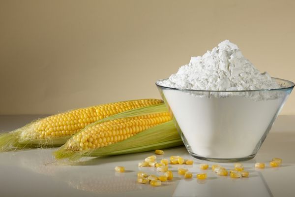 نشاسته گل چیست؟ تفاوت نشاسته گل و گندم